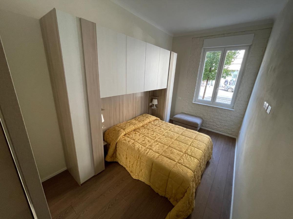 Luxury Careggi Apartment Флоренция Екстериор снимка