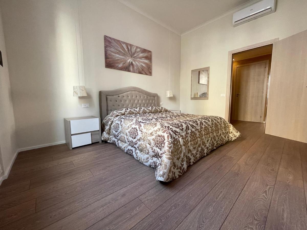 Luxury Careggi Apartment Флоренция Екстериор снимка